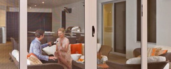 Do You Need Crimsafe Screens? 3 crimsafe security screens