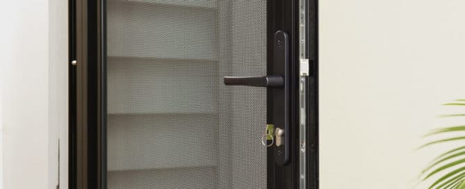 Screen Crimsafe Photo